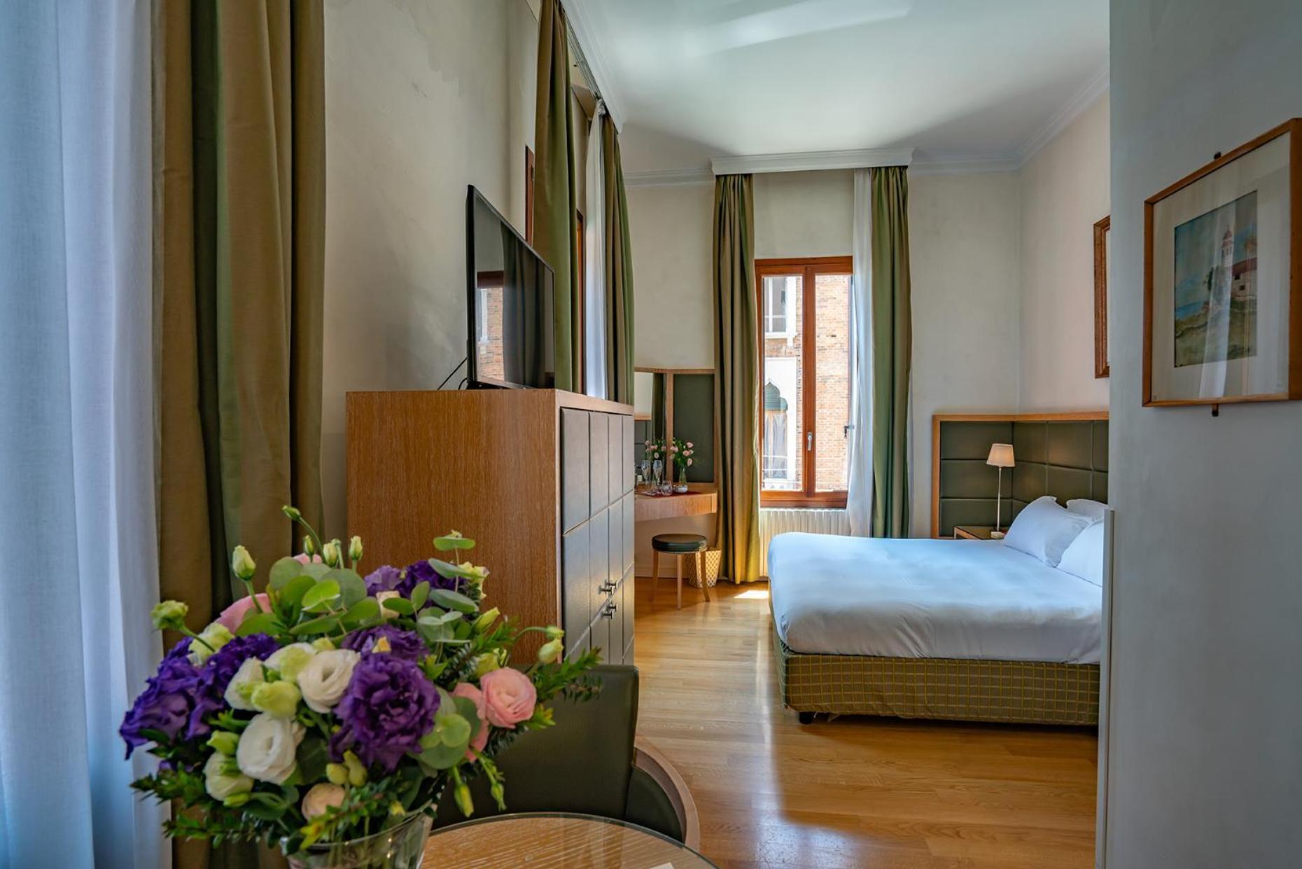 Residenza San Marco " La Padrona" Hotel Venesia Bagian luar foto